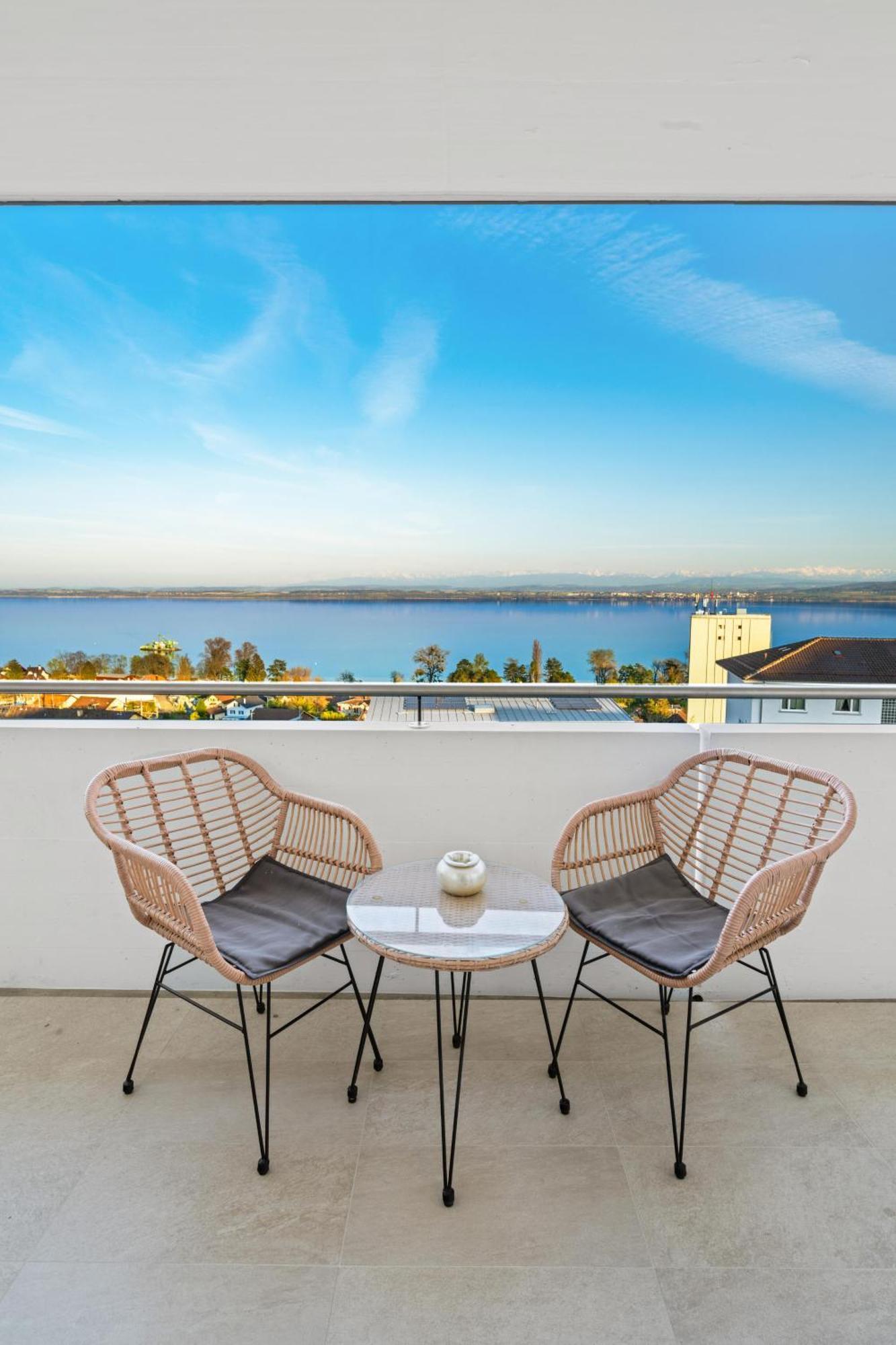 Littoral Lac Gorgier Ngoại thất bức ảnh